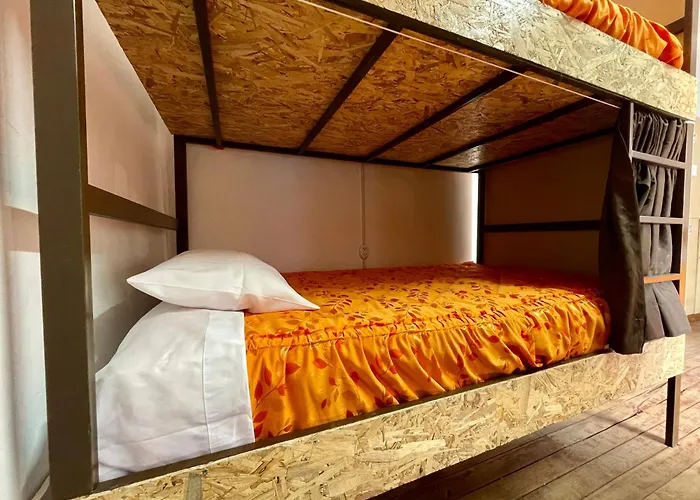 Hostel - Dorms *