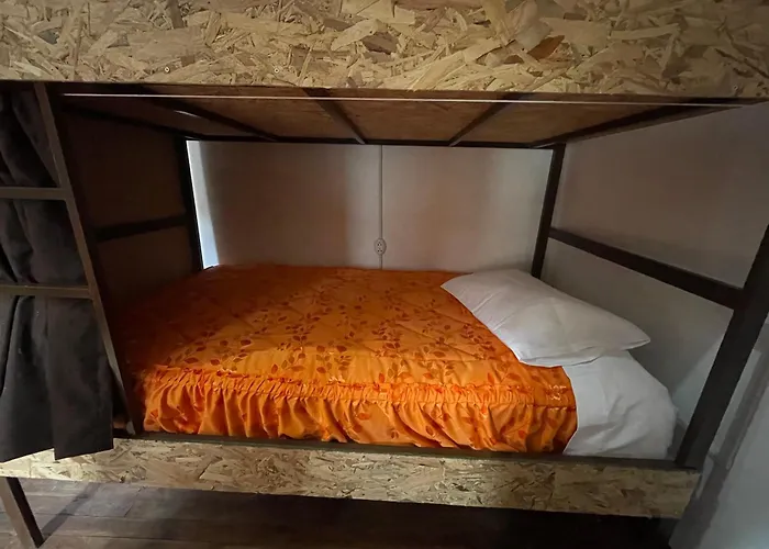 - Dorms Cusco