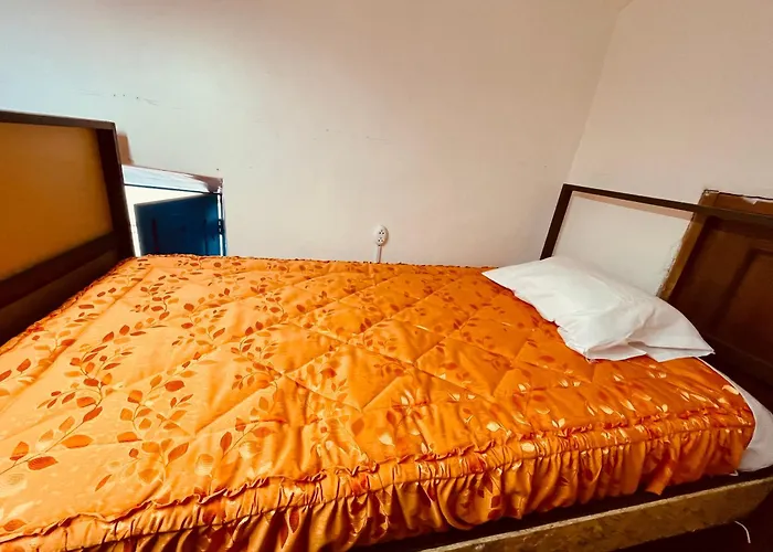 - Dorms Cusco
