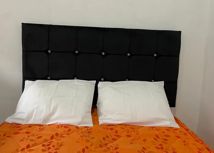 Hostel - Dorms