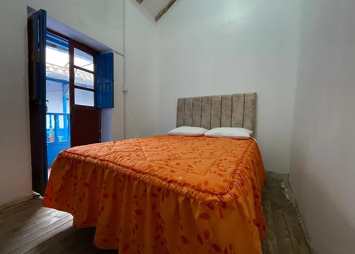 - Dorms Hostel Cusco